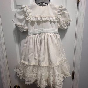 Lilo California size 6 full circle white party dress vintage